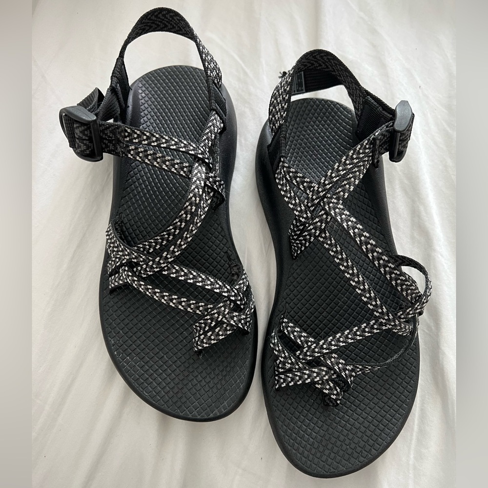 NWOT CHACOS